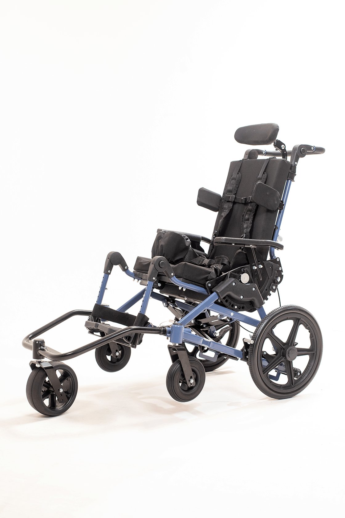Cub with All Terrain Accessory fitted, three-quarter view