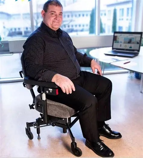 REAL 9200 bariatric activity chair, in use